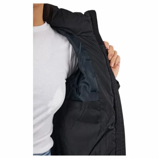 Ally 2 Jacket Black