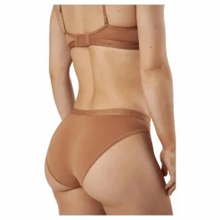 Bikini Sandalwood