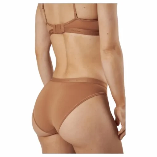 Bikini Sandalwood