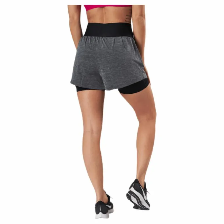 Court Advantage Short White/Black