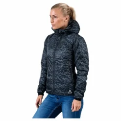 Cub Jacket Black