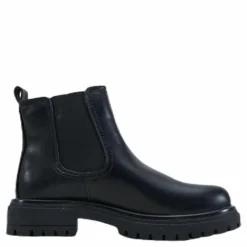Josie Chunky Boots Black