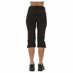 Moss Capri Black