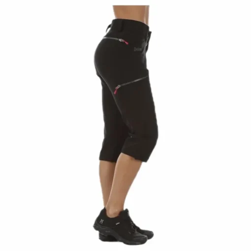 Moss Capri Black