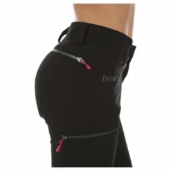 Moss Capri Black
