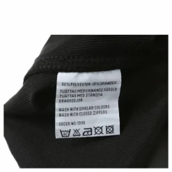 Moss Capri Black