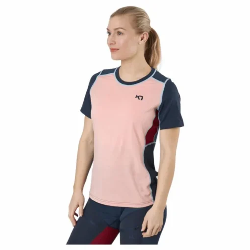 Sanne Hiking Tee Dream